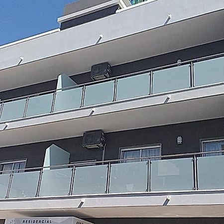 Residencial Nosso Paraiso Bed & Breakfast Quarteira Bagian luar foto